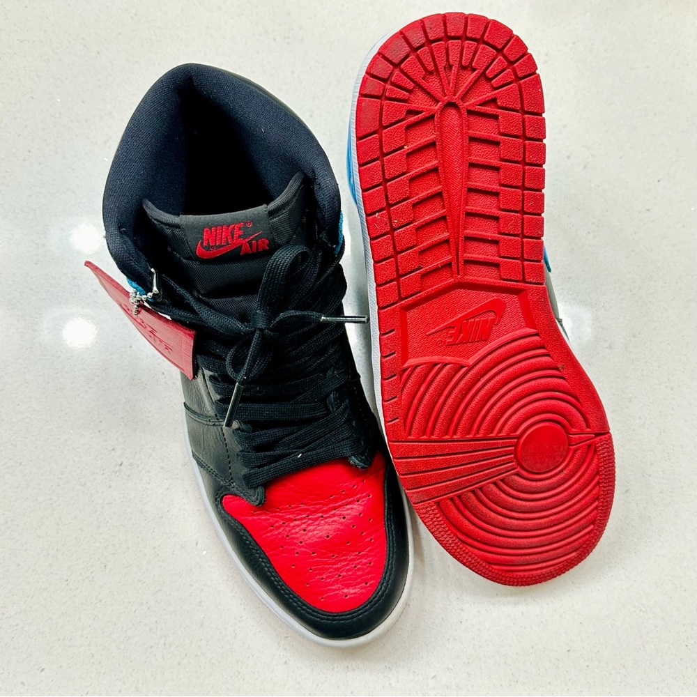 Nike Air Jordan 1 Retro High NC TO CHI CD0461-046 Sneakers - Picture 8 of 8